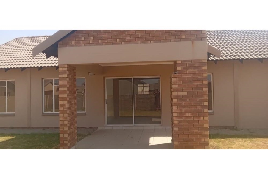 3 Bedroom Property for Sale in Waterkloof Hill Estate North West